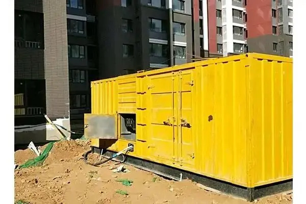二道发电机租赁中燃油压力过低会对发动机的哪些部件造成损坏？