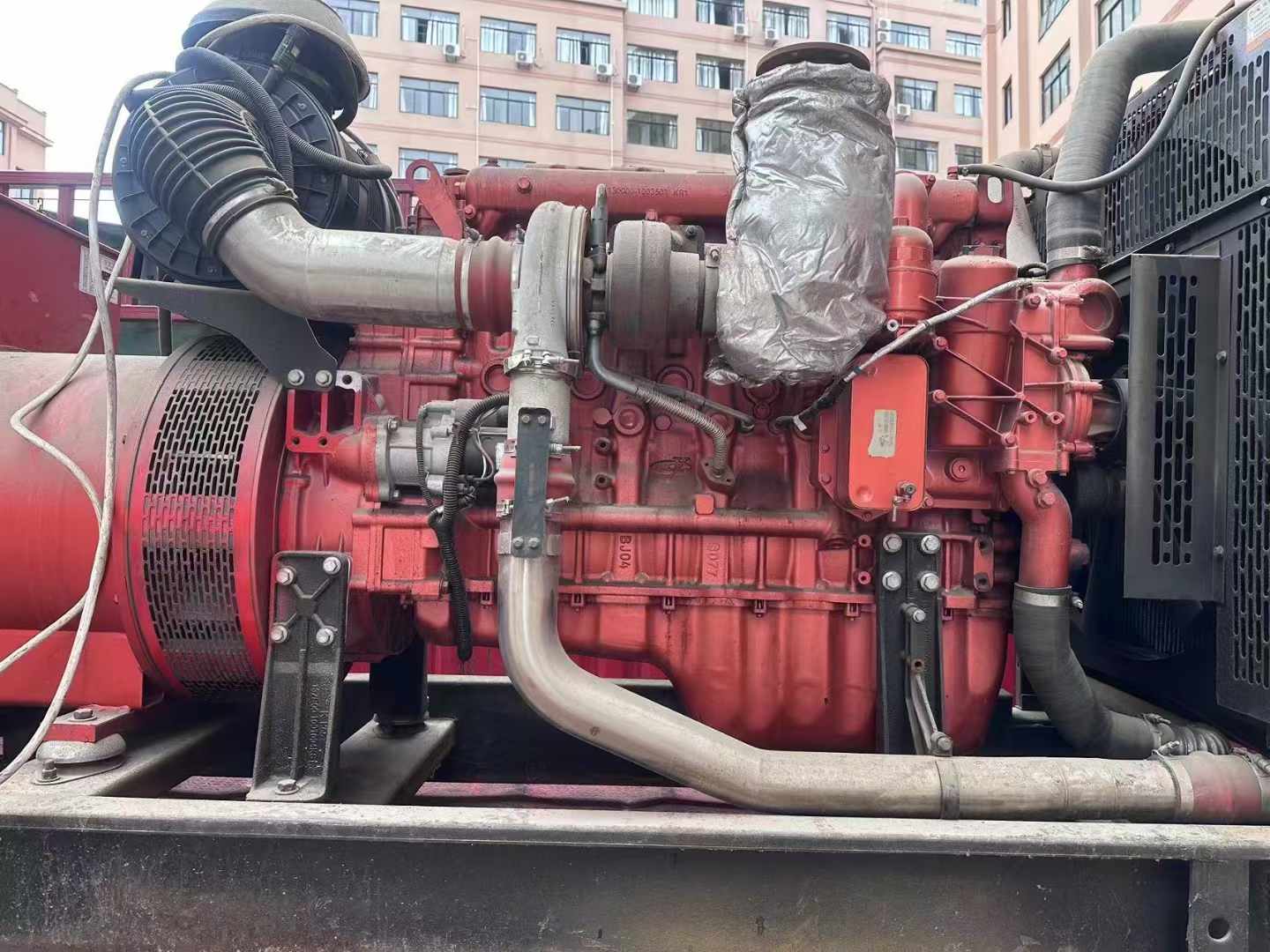 二道如何选择适合 600kW 柴油发电机组的过载保护器？